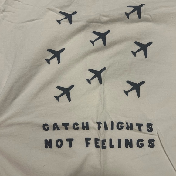 ❤️Serengetee Catch Flights not Feelings Tee - Picture 2 of 5